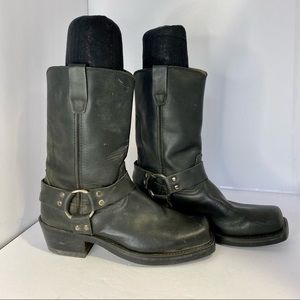 Women’s Durango black smooth leather harness boot size 8.5
